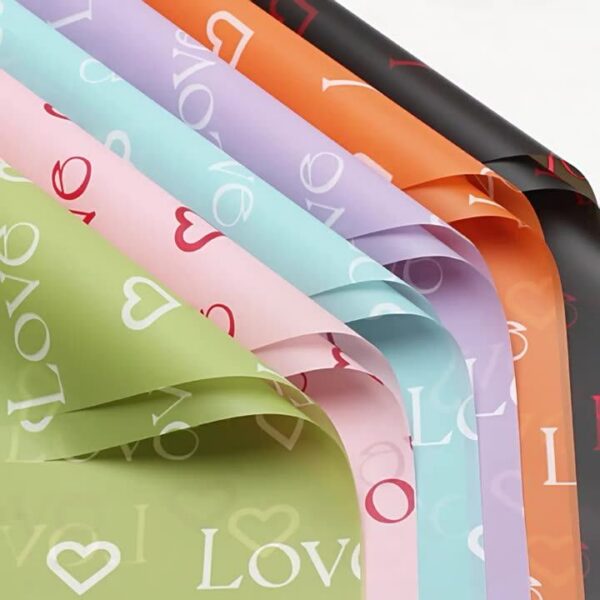 鲜花包装纸爱心love雾面韩素纸花店花束防水包装情人节礼品包花纸20张/包